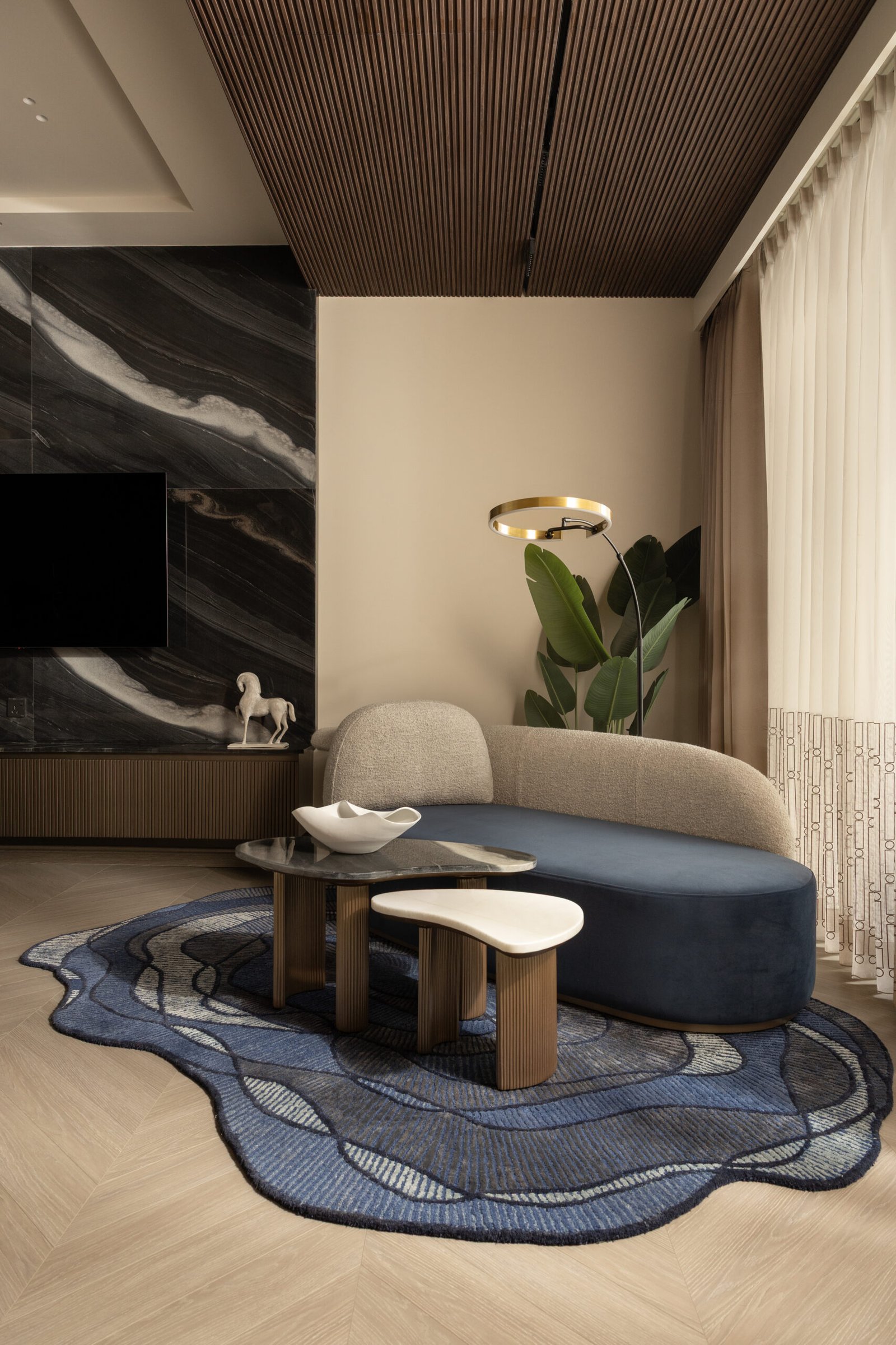 Klismos Home Instagram
